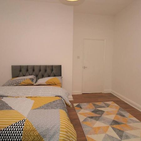 Ideal 2 Bed Flat Close To City Londres Exterior foto
