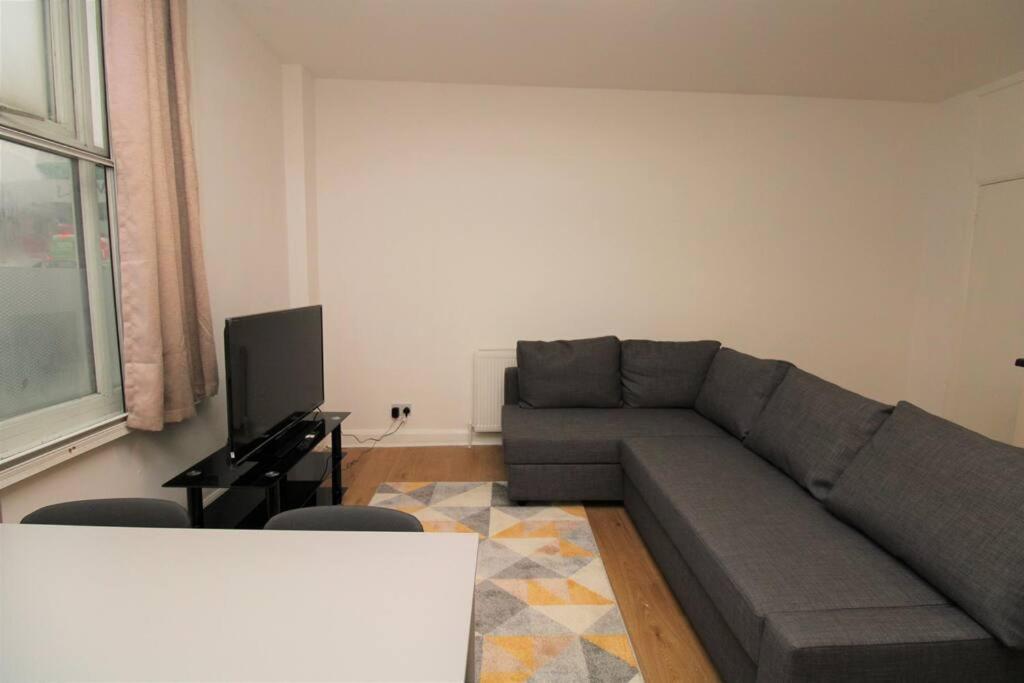 Ideal 2 Bed Flat Close To City Londres Exterior foto